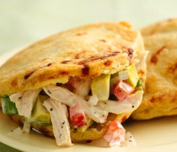arepa-pollo
